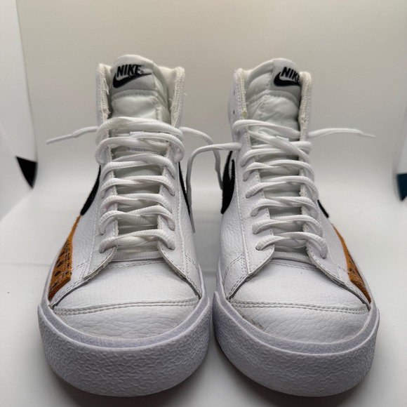 Nike Blazer Mid 77 GS White Leopard Print High Top Sneakers DJ4603-100 Size 7Y - Picture 4 of 14